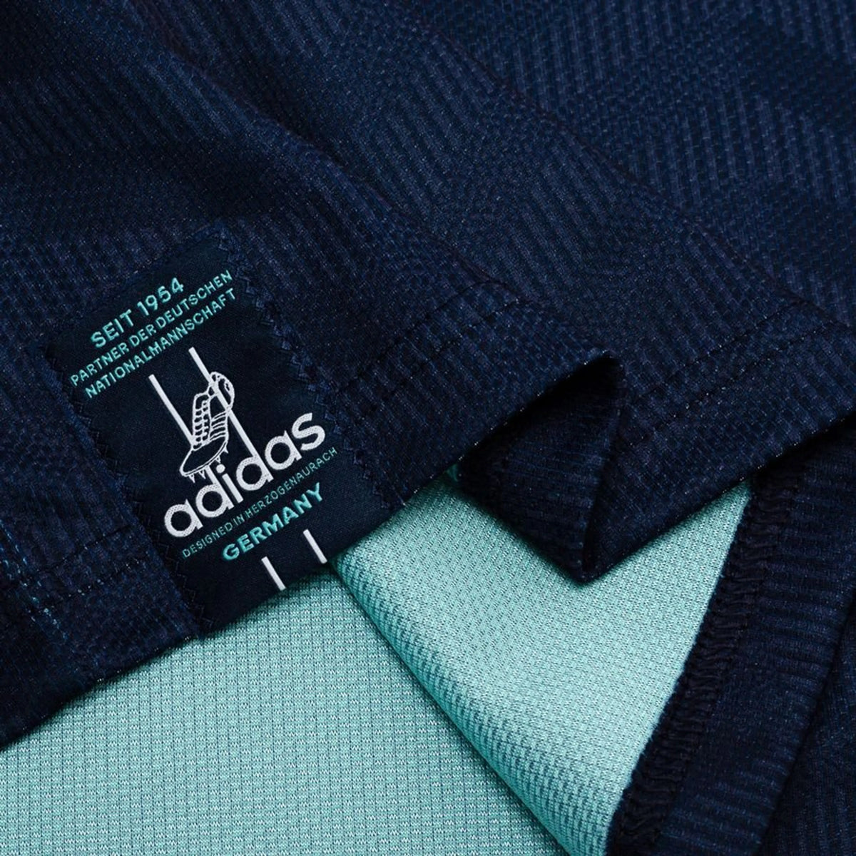 Camisola Alemanha 26/27 Alternativa
