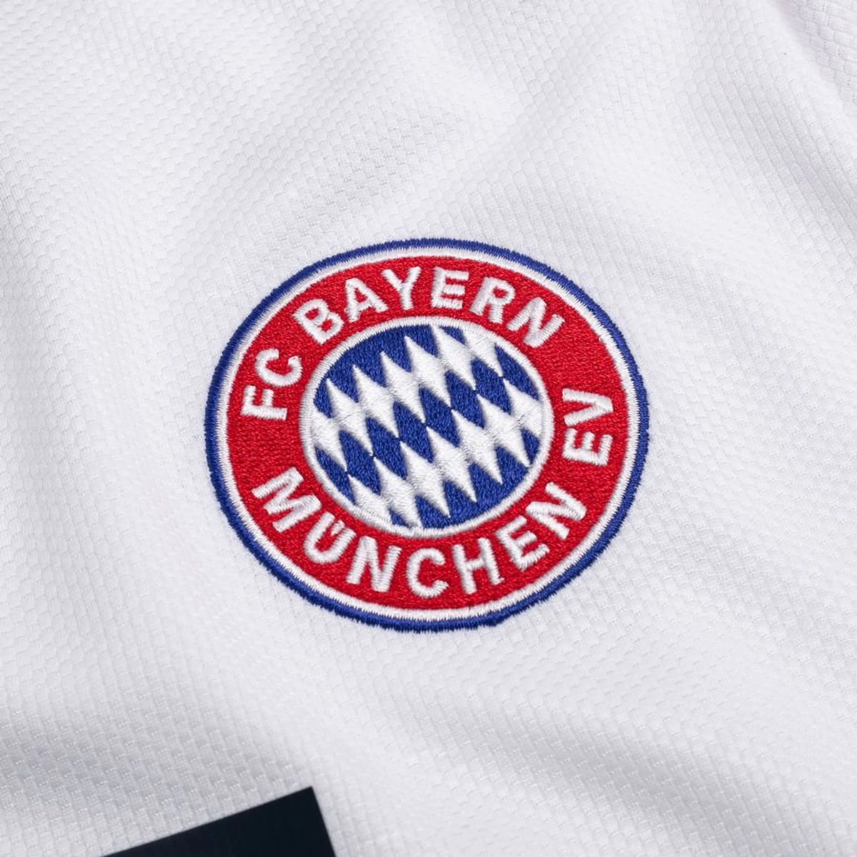 Camisola FC Bayern 26/27 Alternativa