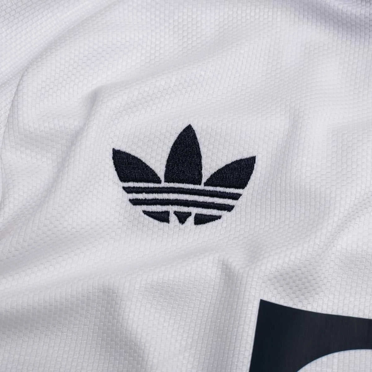Camisola FC Bayern 26/27 Alternativa